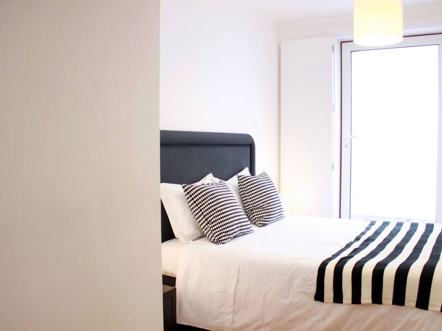 Joivy Modern 1-bed With Terrace, Moments From Sao Bento Palace Lejlighed *